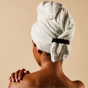 ❤️ Everist White Quick-Dry Hair Towel